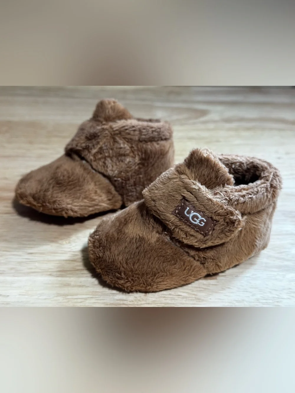 UGG Bixbee Baby Booties Chestnut Brown Size 2/3 6-12M Plush Crib Shoes